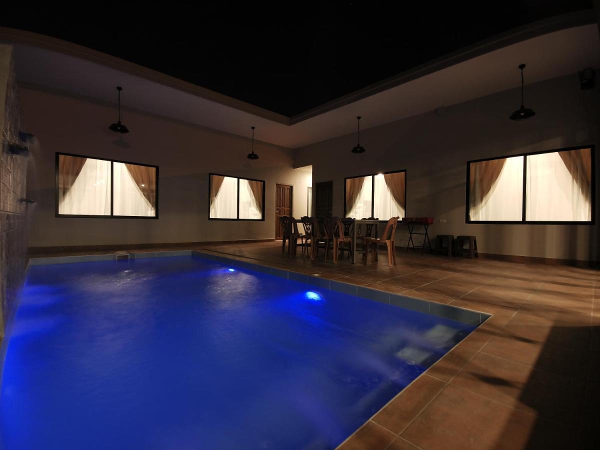 Villa Thepprasit Cosy Jomtien Exterior foto